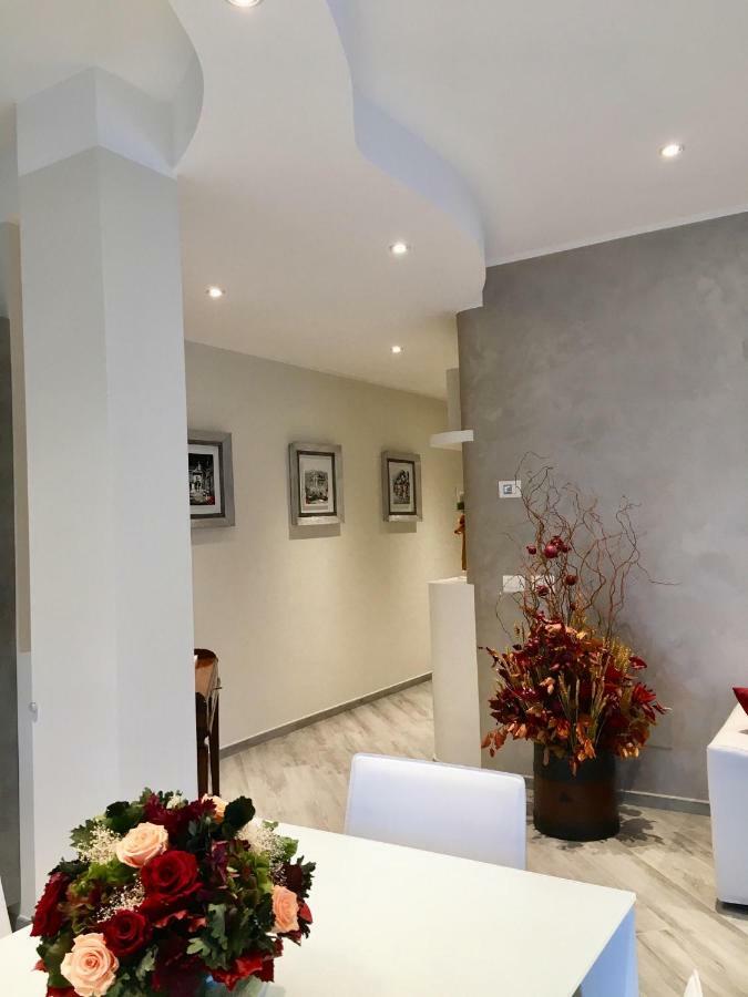 A Casa Di Chiara Apartment Stresa Exterior foto